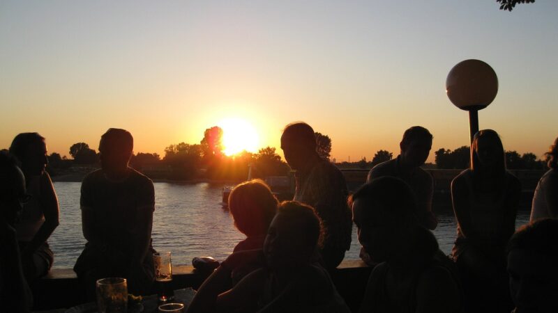 Digitaler Feierabend: Wie moderne Web-Angebote die klassische Abendunterhaltung ersetzen