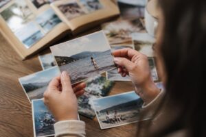 Warum Bilder unsere Erinnerungen stärker prägen als Worte